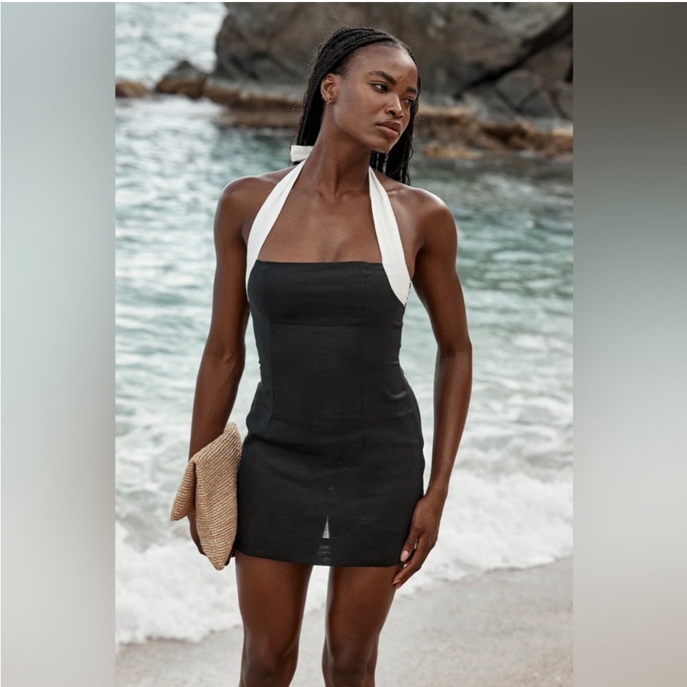 Monday Swimwear Montserrat
Mini Dress - Black/White - Picture 4 of 14